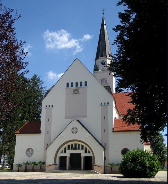 Stolna cerkev sv. Nikolaja v Murski Soboti