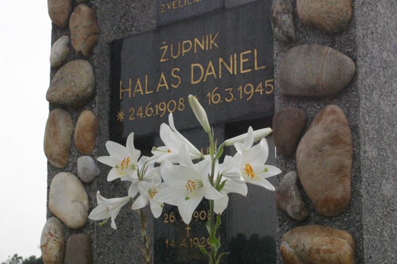 Halasov nagrobnik