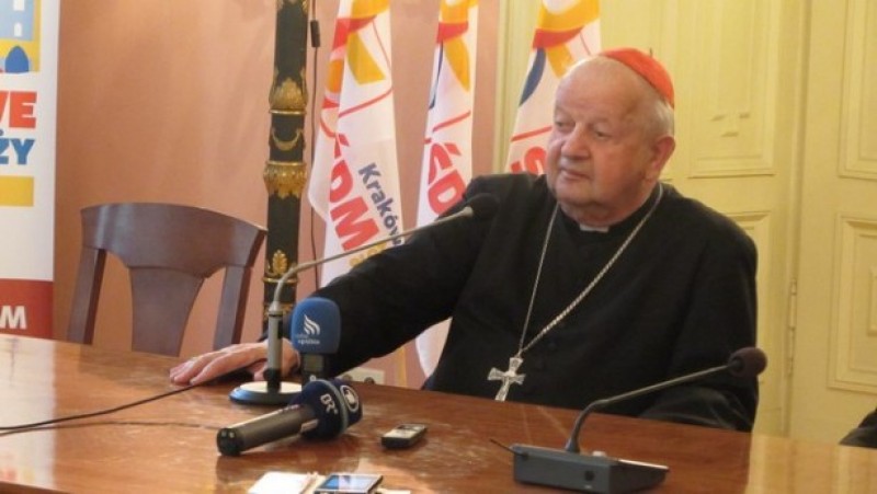 Krakovski kardinal Stanislav Dziwisz - Foto: Radio Ognjišče