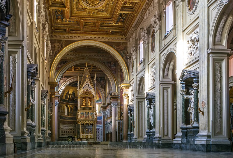 Papeška bazilika sv. Janeza v Lateranu / Basilica San Giovanni in Laterano - foto: splet